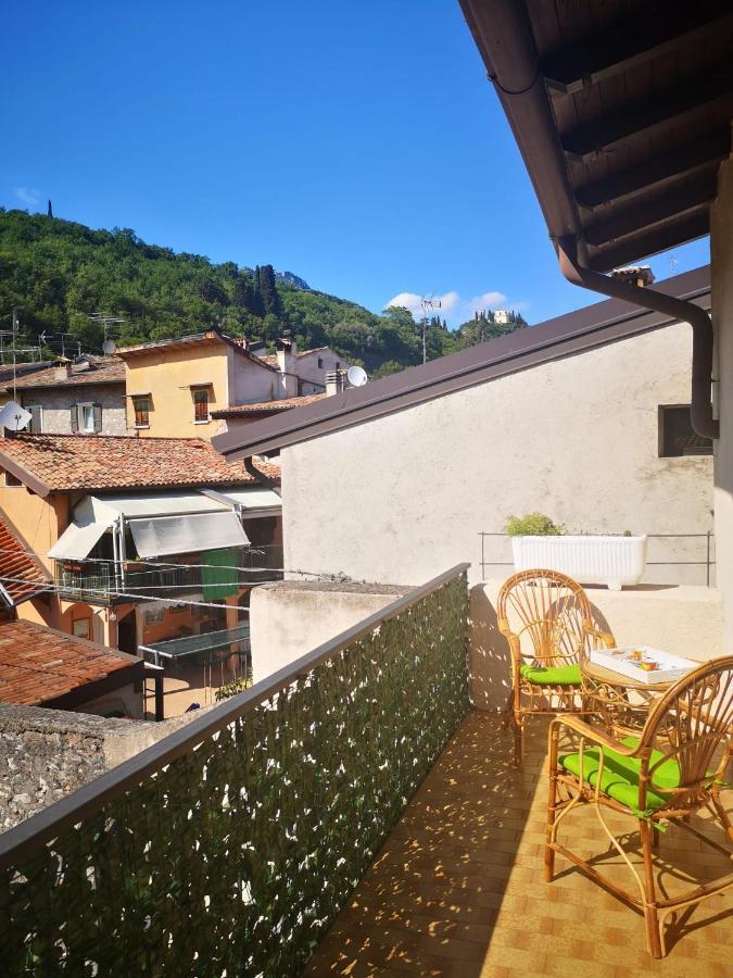 Casa Caterina 2 Storey House, With A Mountain View トスコラーノ・マデルノ エクステリア 写真